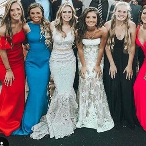 Sherri Hill long prom dress (sliver)